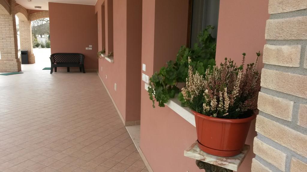 Agriturismo Ai Laghi Pocenia Pokoj fotografie